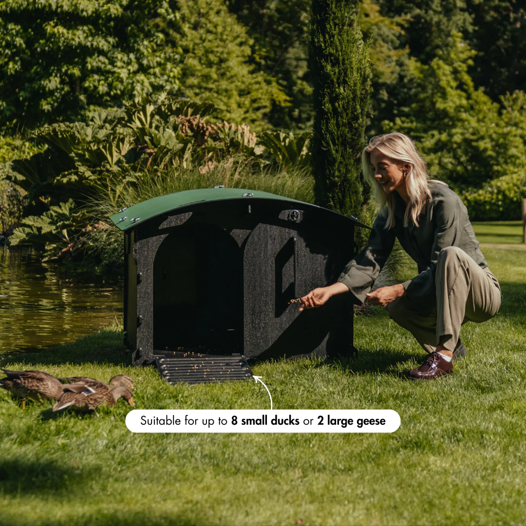 Nestera Goose/Duck House - Large