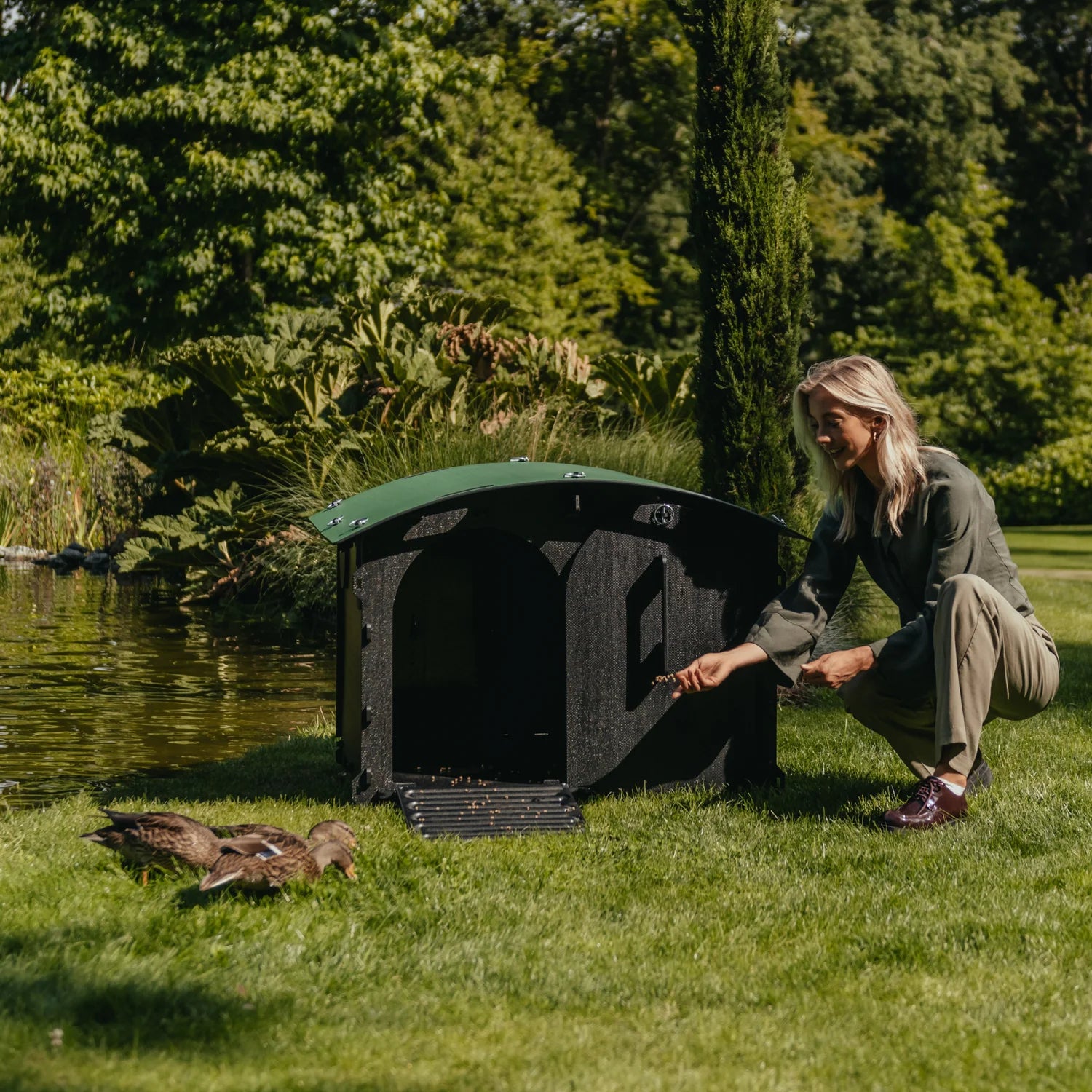 Nestera Goose/Duck House - Large