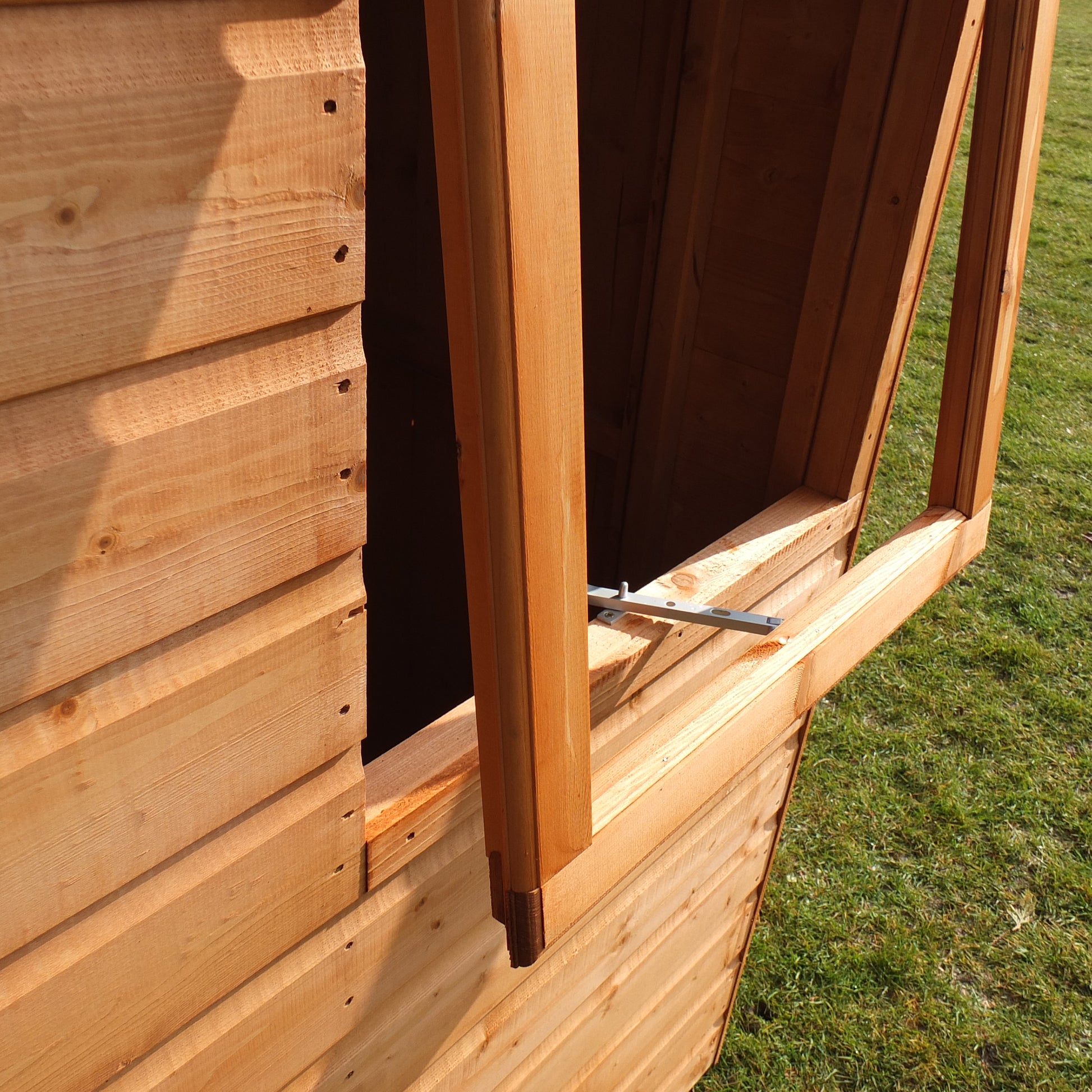 Shire 4x6 Bute Shiplap Apex Double Door Shed BUTE0406DSL-1AA