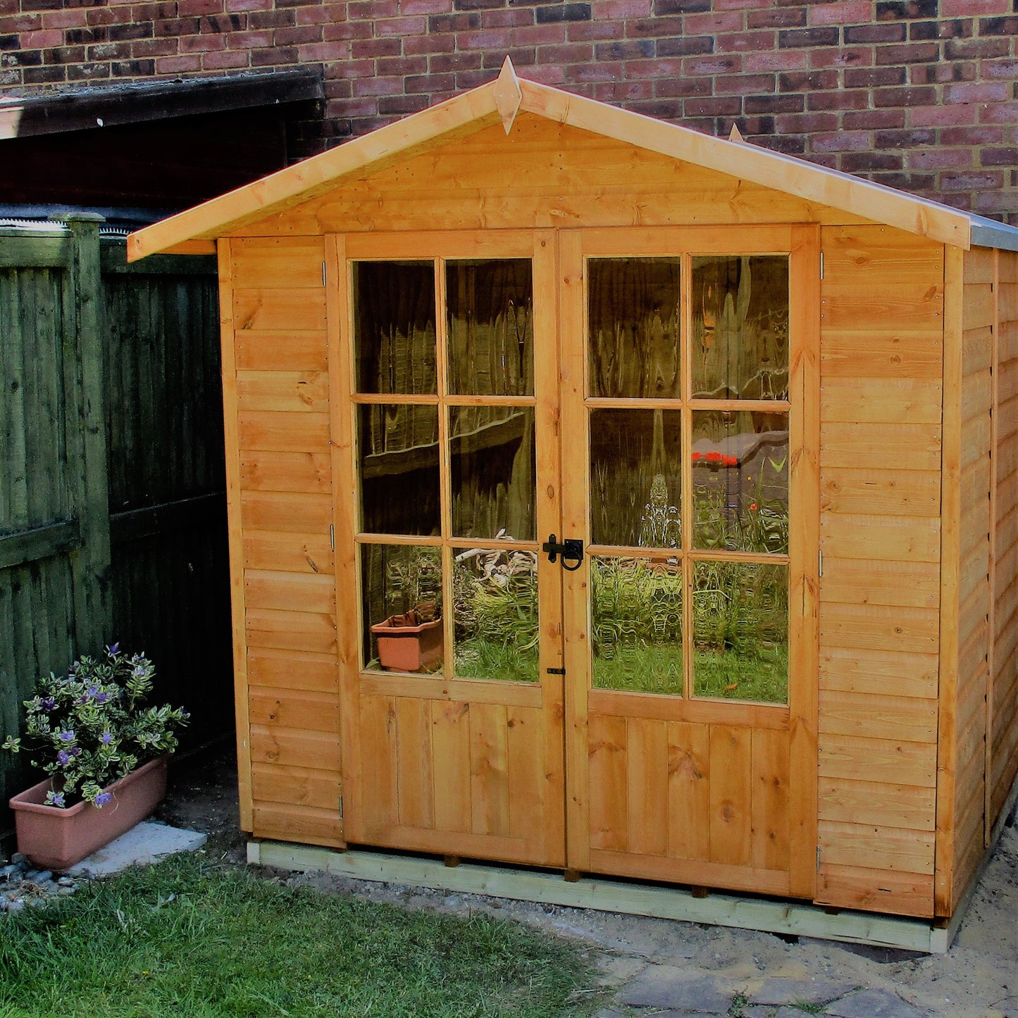 Shire 7x5 Lumley Wooden Summerhouse LUML0705DSL-1AA