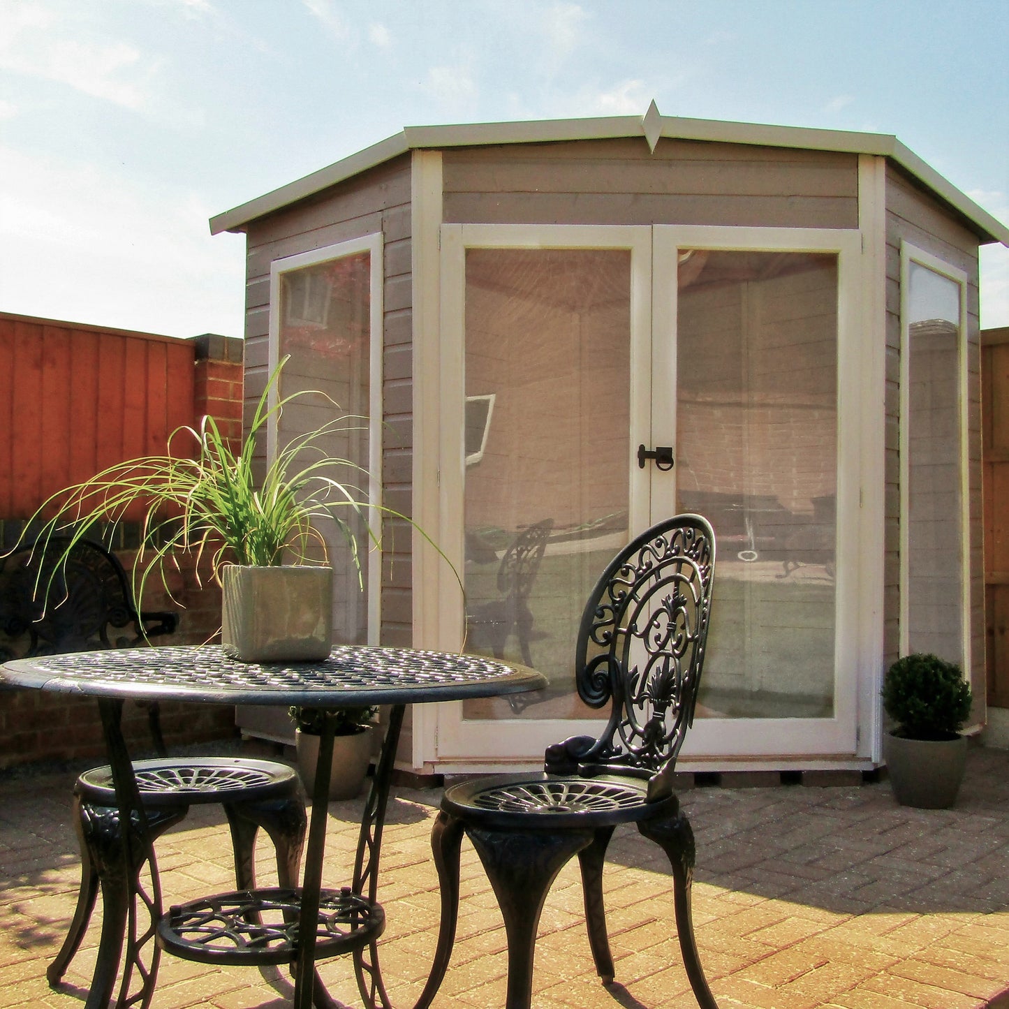 Shire 7x7 Barclay Summerhouse BARC0707DSL-1AA