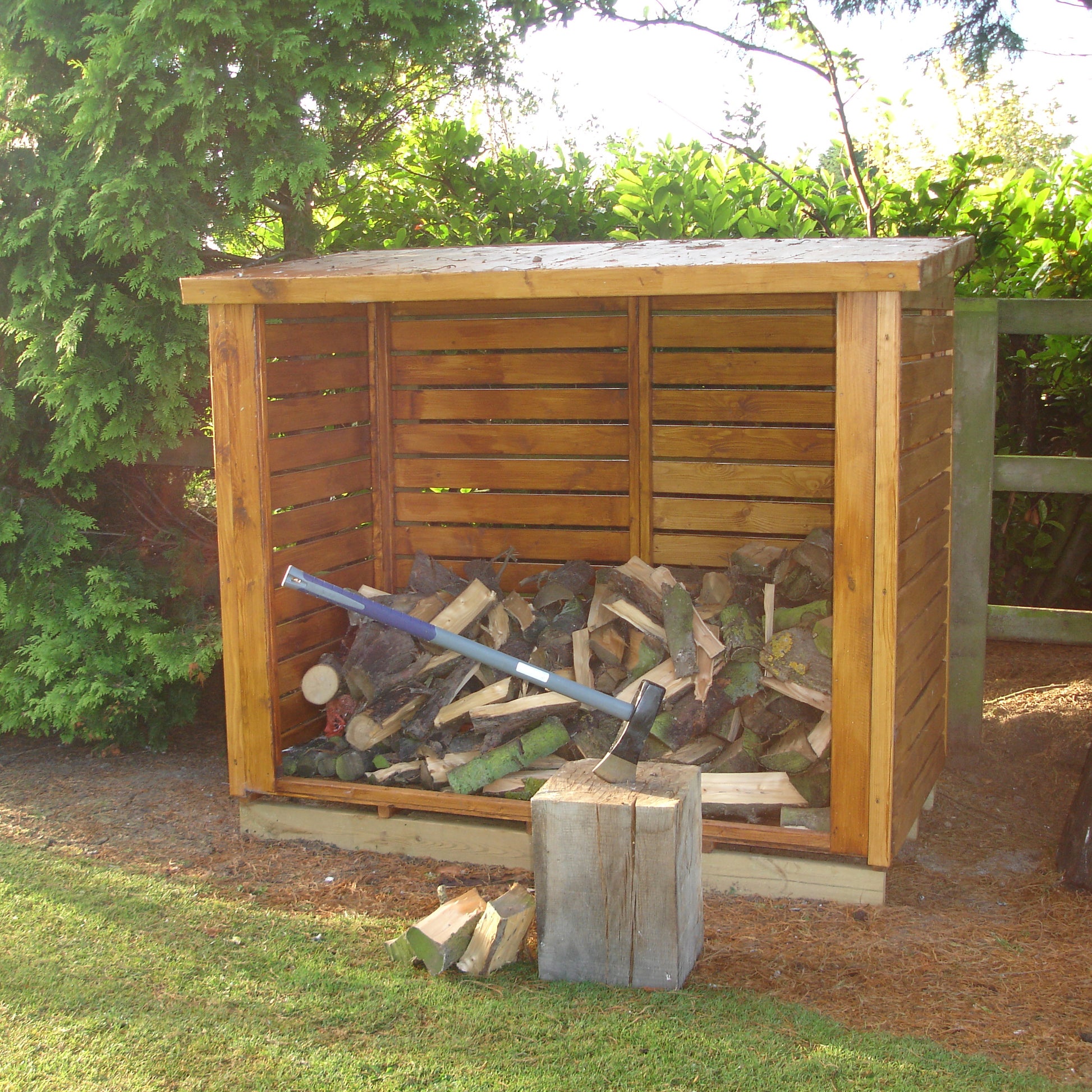 Shire Large Heavy Duty Log Store LOGL6231DSL-1AA