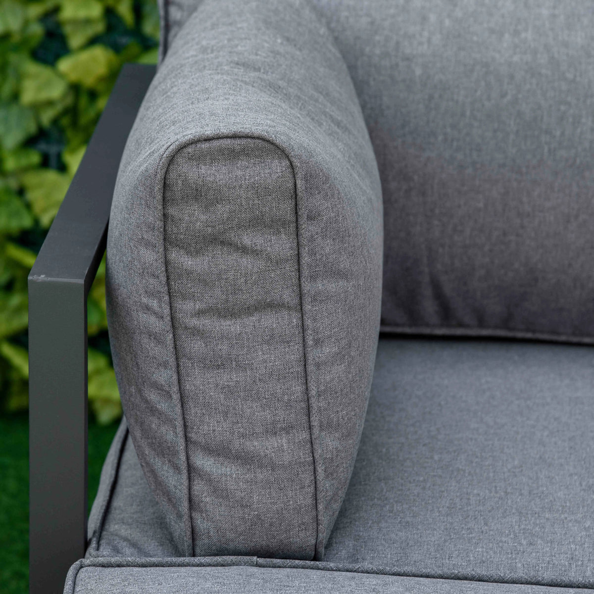 Outsunny 6 Piece Outdoor Garden Sofa Set with Coffee Table – Grey